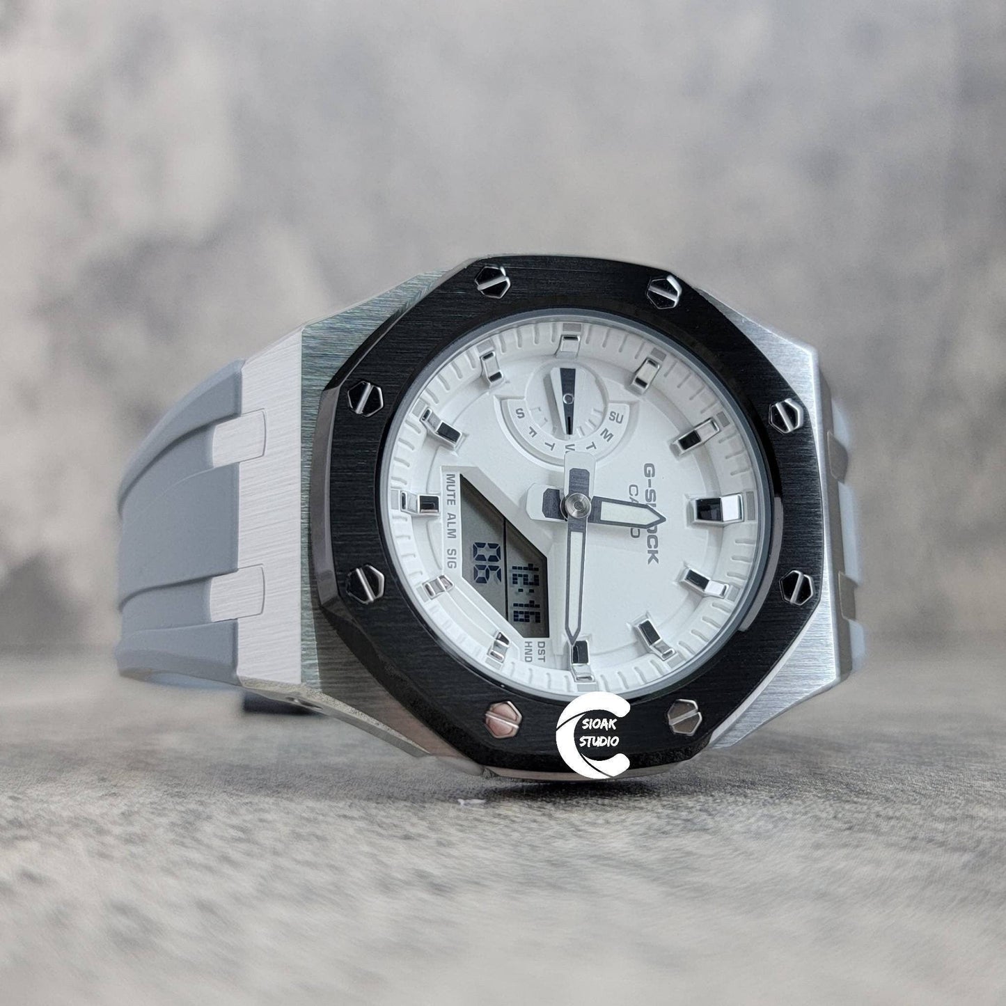 Casioak Mod Watch Black Silver Case Gray Rubber Strap White Silver Time Mark White Dial 44mm- Casioak Mod Casio G-Shock Royal Oak Custom Mens Luxury Watches Ga2100