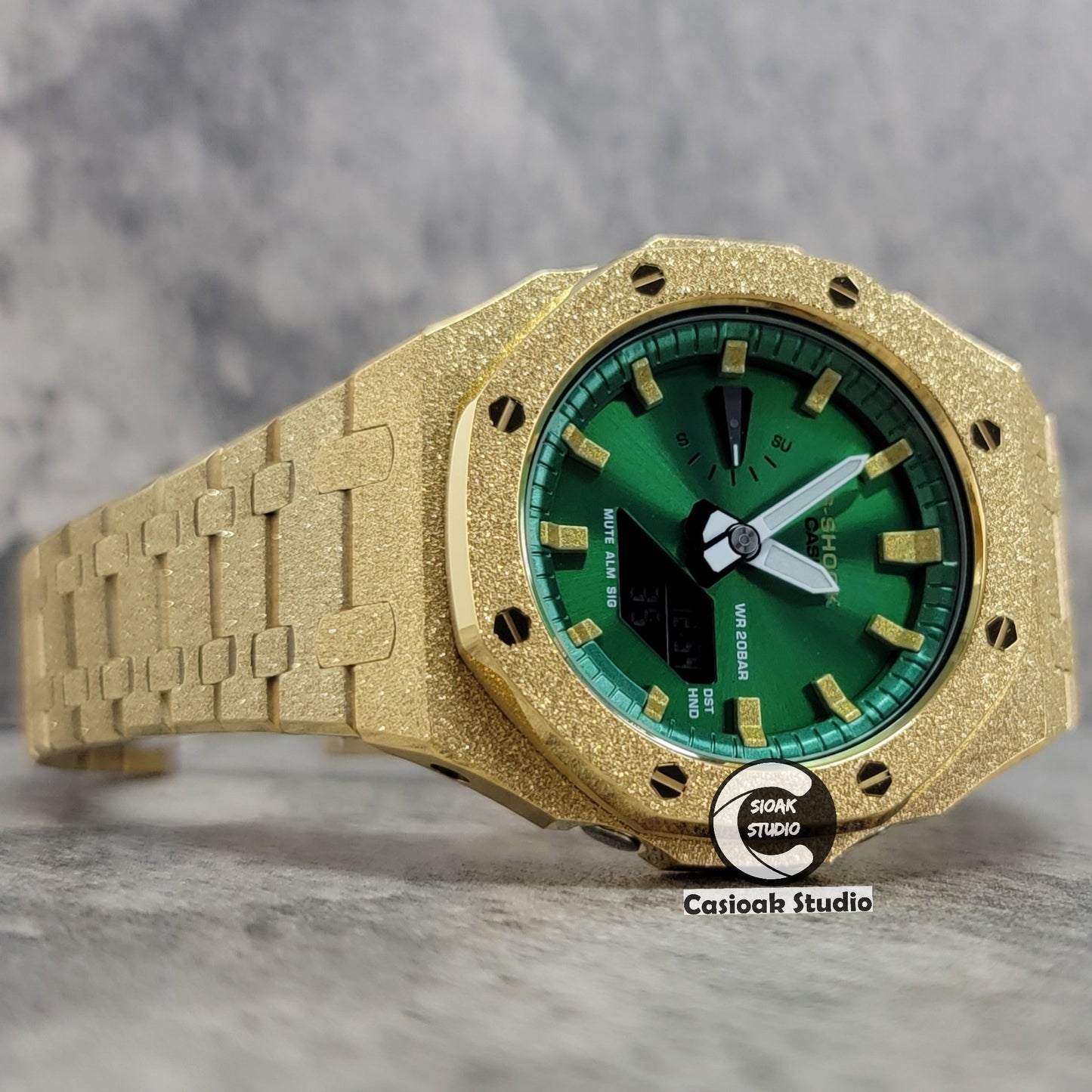 Casioak Mod Watch Frosted Glod Case Metal Strap Green Gold Time Mark Green Dial 44mm- Casioak Mod Casio G-Shock Royal Oak Custom Mens Luxury Watches Ga2100