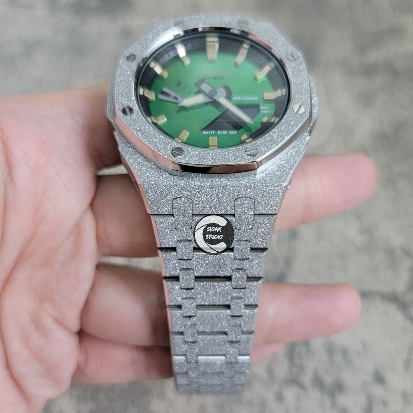 Casioak Mod Watch Frosted Silver Case Metal Strap Gold Time Mark Green Dial 44mm- Casioak Mod Casio G-Shock Royal Oak Custom Mens Luxury Watches Ga2100