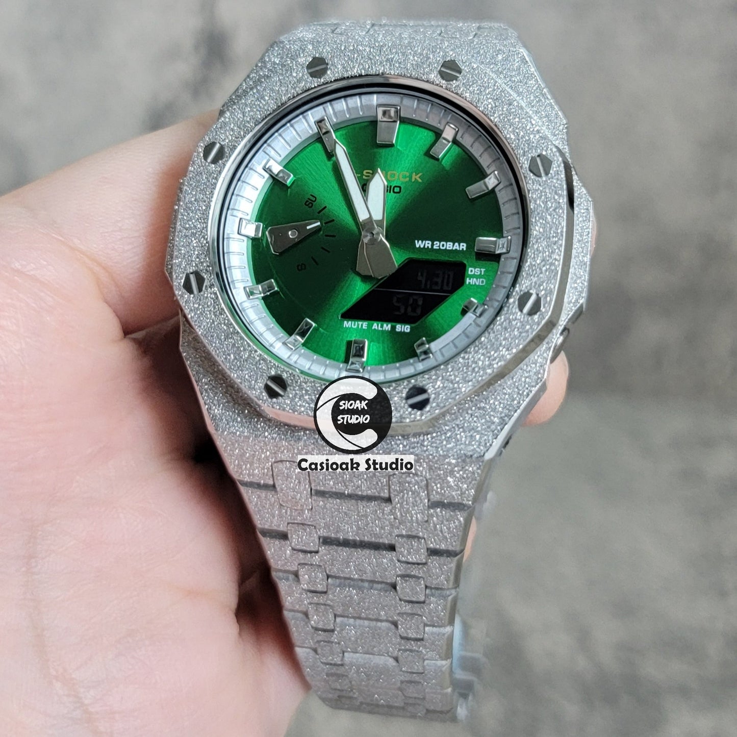 Casioak Mod Watch Frosted Silver Case Metal Strap Silver Time Mark Green Dial 44mm- Casioak Mod Casio G-Shock Royal Oak Custom Mens Luxury Watches Ga2100