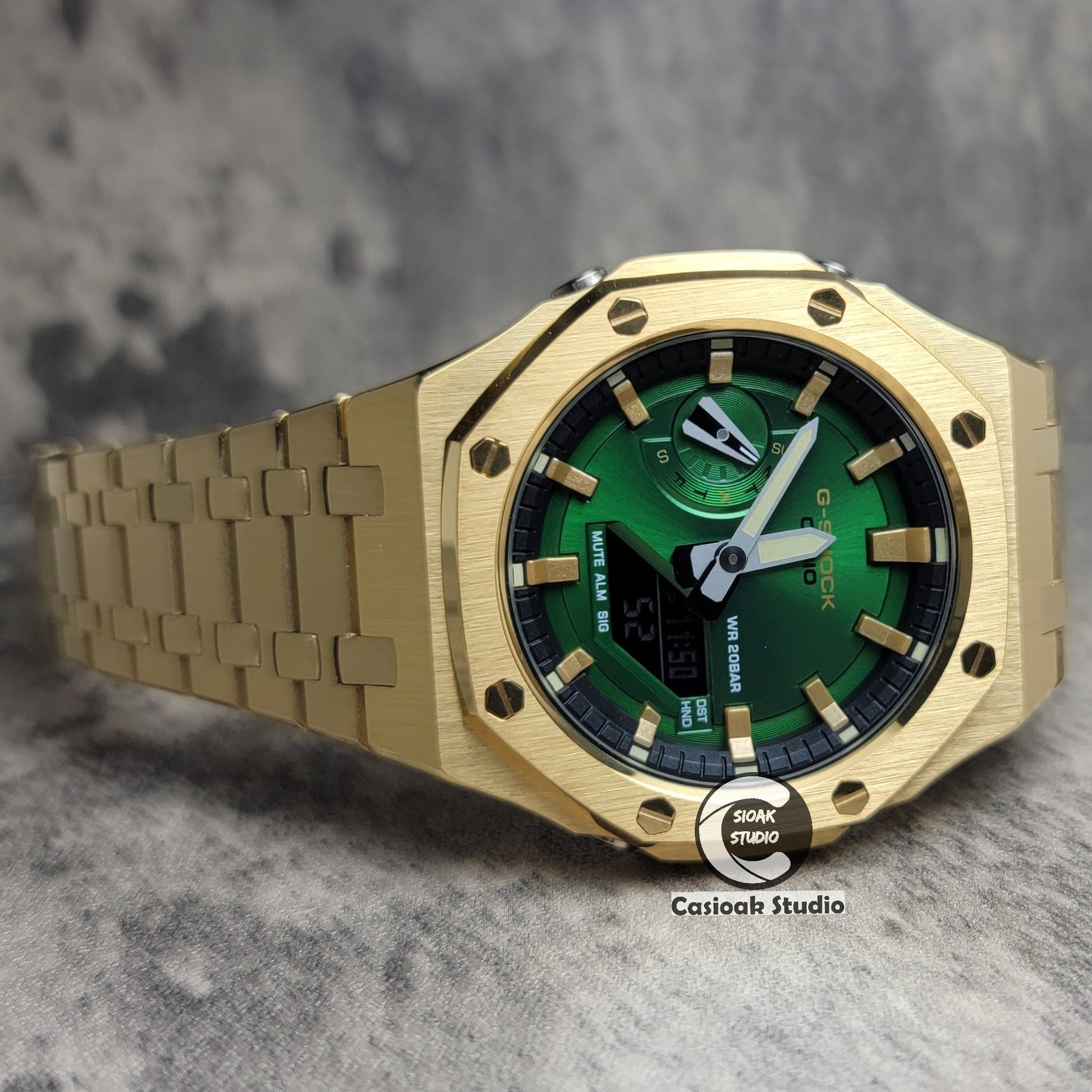 Casioak Mod Watch Gold Case Metal Strap Black Gold Time Mark Green Dial 44mm- Casioak Mod Casio G-Shock Royal Oak Custom Mens Luxury Watches Ga2100