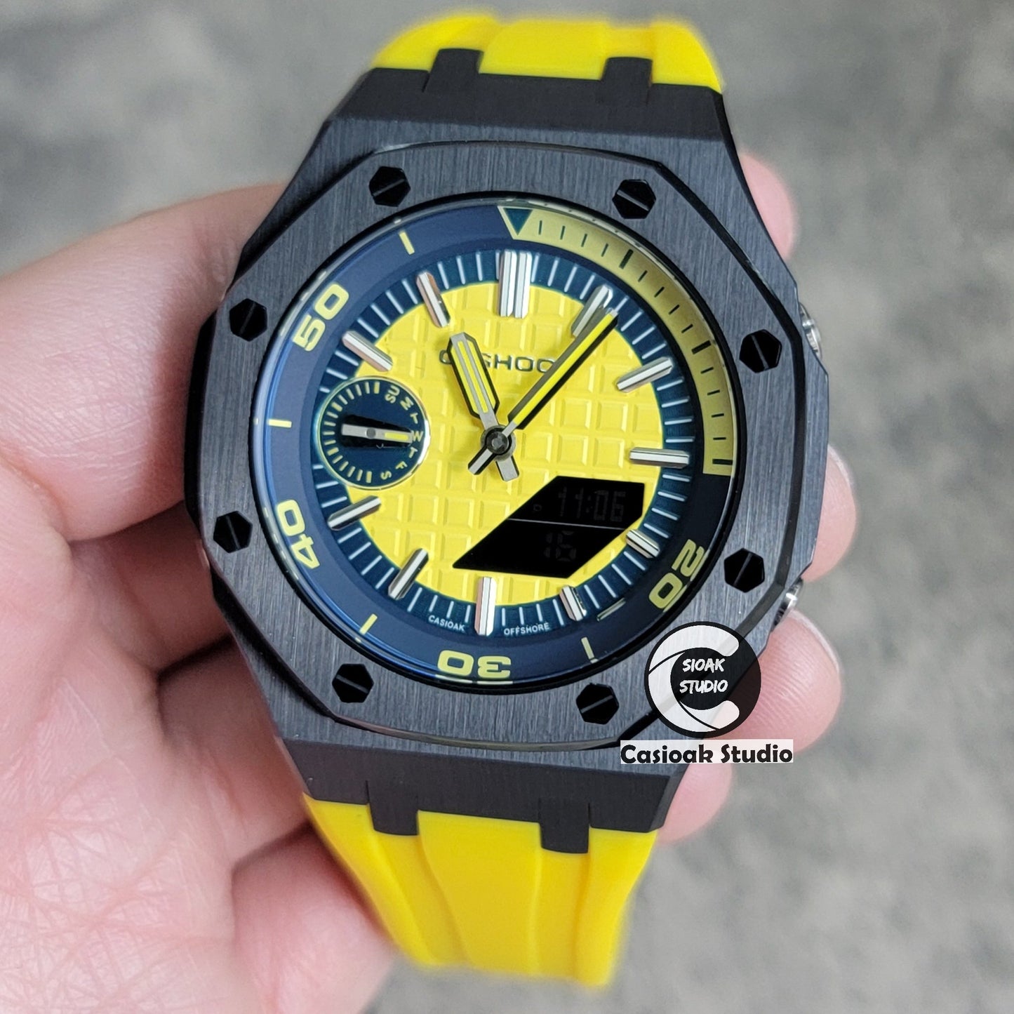 Casioak Mod Watch New Black Case Yellow Rubber Strap Blue Yellow Time Mark Yellow Waffle Dial 44mm Sapphire Glass- Casioak Mod Casio G-Shock Royal Oak Custom Mens Luxury Watches Ga2100