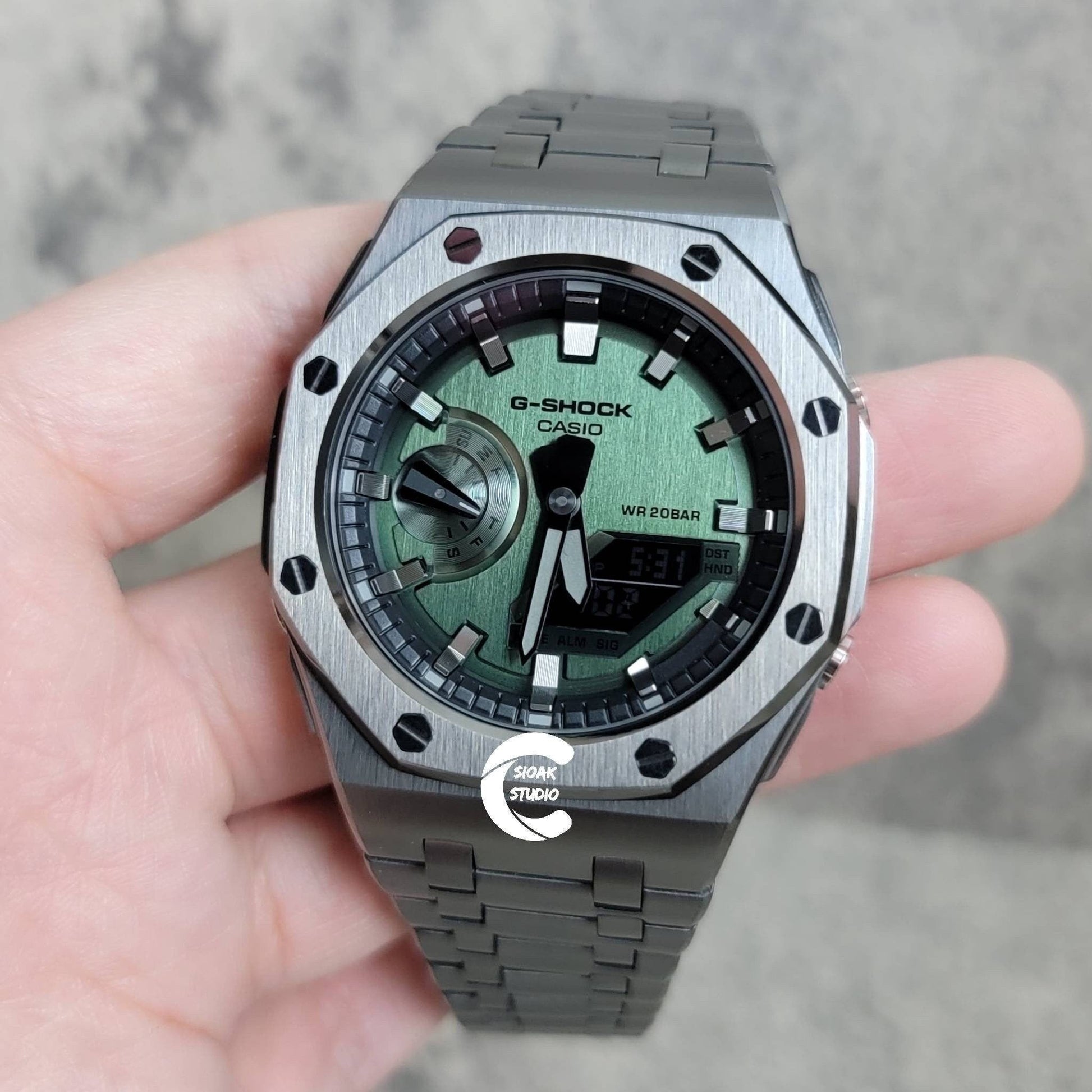 Casioak Mod Watch Offshore Superior Gray Case Metal Strap Black Gray Time Mark Olive Dial 44mm- Casioak Mod Casio G-Shock Royal Oak Custom Mens Luxury Watches Ga2100