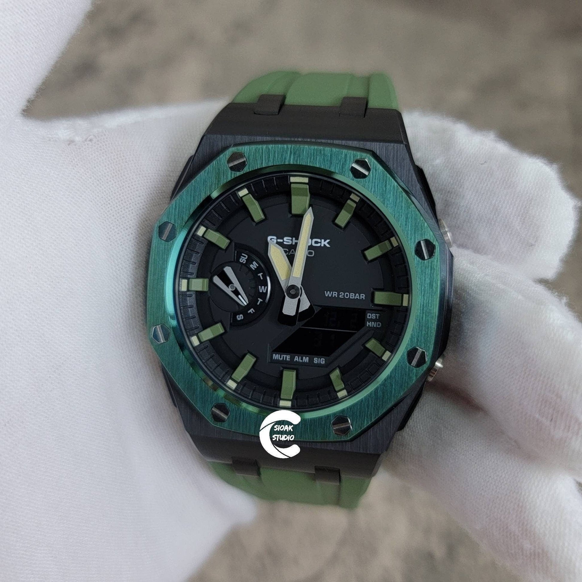 Casioak Mod Watch Offshore Superior Green Black Case Green Rubber Rubber Strap Black Green Time Mark Black Dial 44mm- Casioak Mod Casio G-Shock Royal Oak Custom Mens Luxury Watches Ga2100