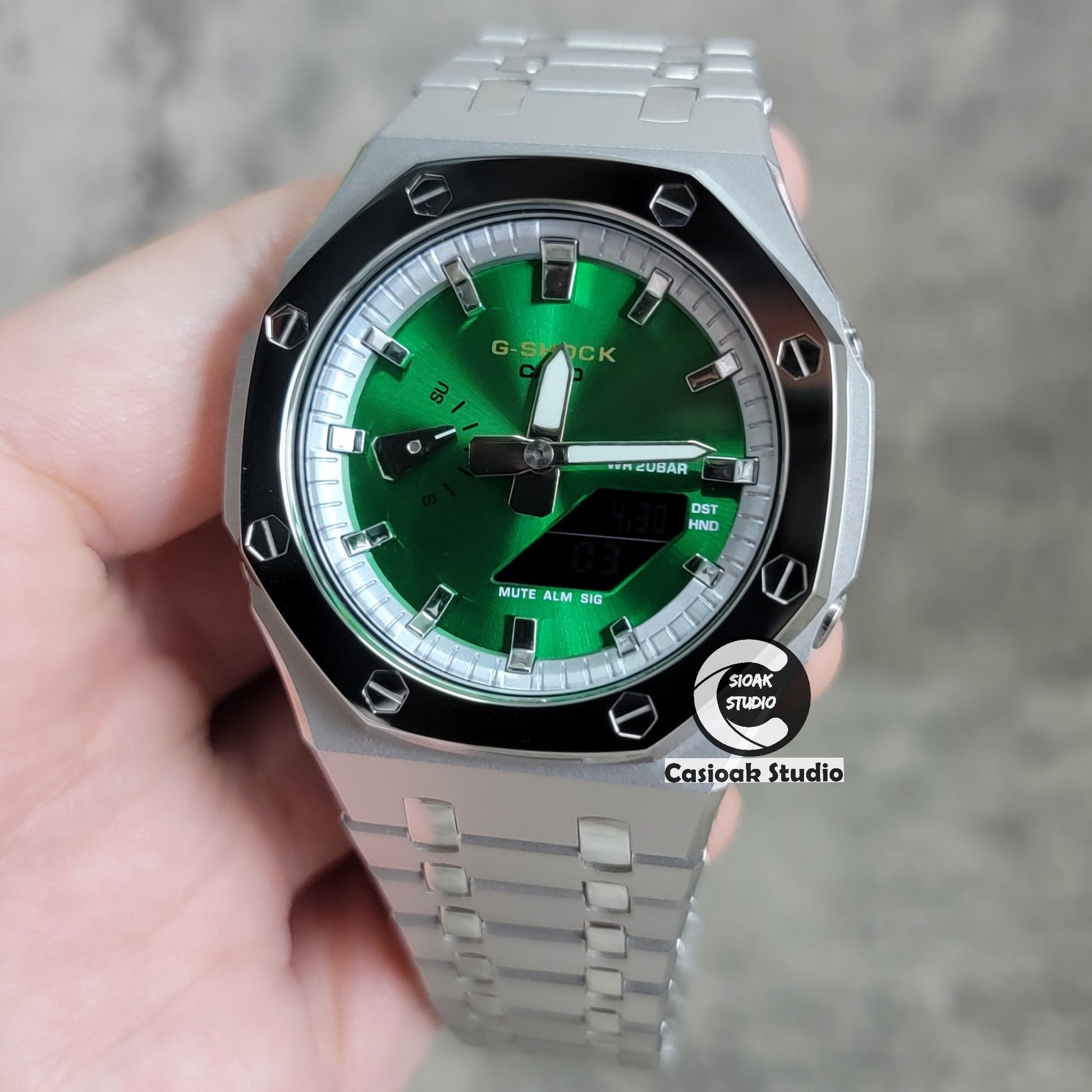 Casioak Mod Watch Polished Silver Case Metal Strap Silver Time Mark Green Dial 44mm- Casioak Mod Casio G-Shock Royal Oak Custom Mens Luxury Watches Ga2100