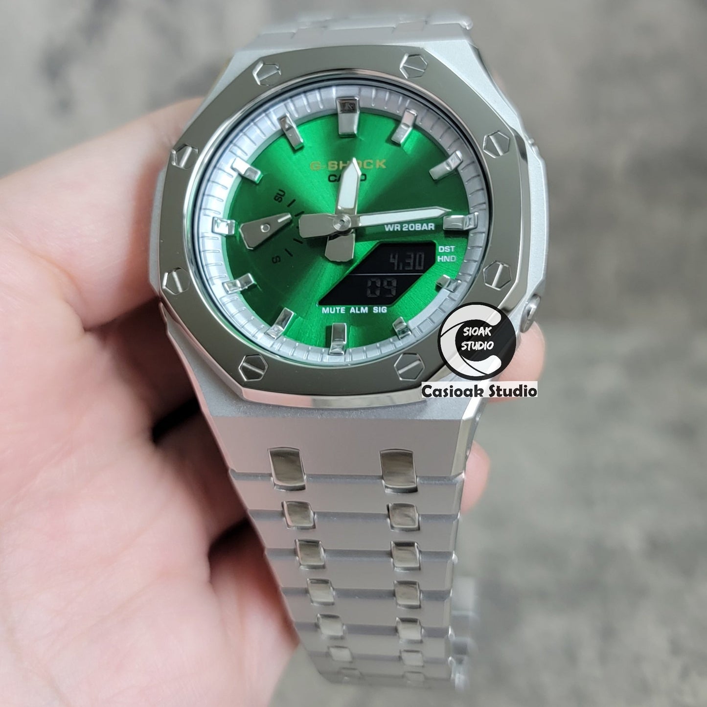 Casioak Mod Watch Polished Silver Case Metal Strap Silver Time Mark Green Dial 44mm- Casioak Mod Casio G-Shock Royal Oak Custom Mens Luxury Watches Ga2100